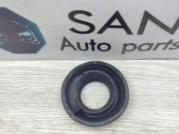 Проставка пружины задняя Bmw 3 F30 N20B20 2012