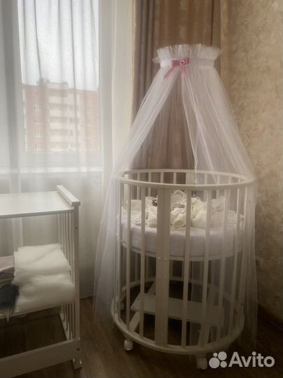 Кроватка трансформер с маятником