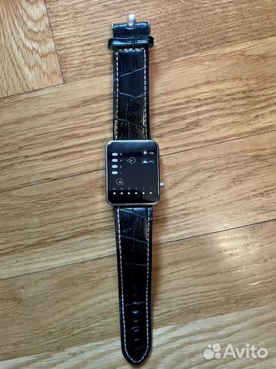 Часы сенсорные