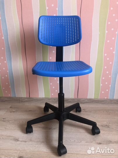 Детский стул IKEA