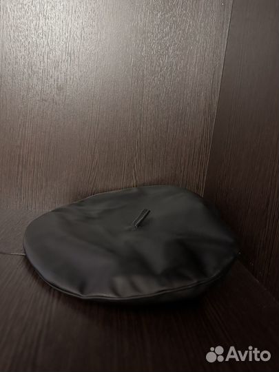 Берет черный