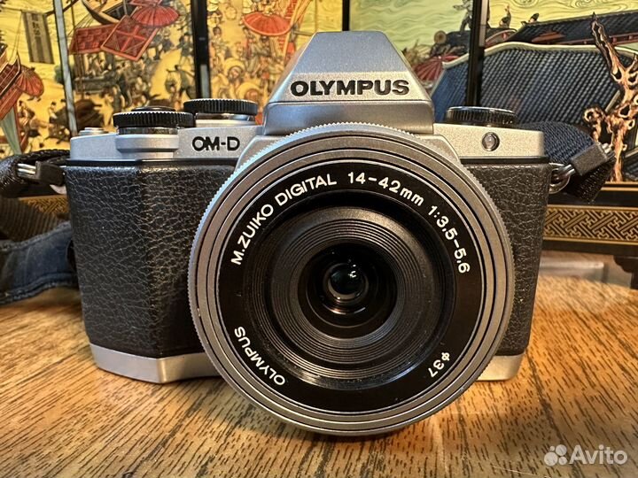 Комплект фототехники Olympus OMD EM-10+объективы