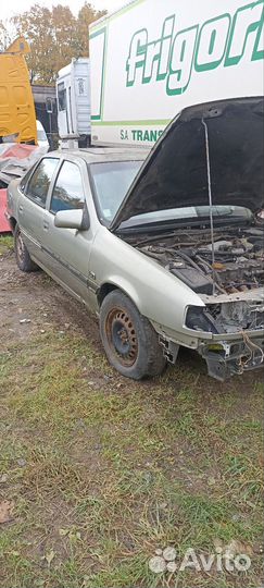 Автомобили на запчасти