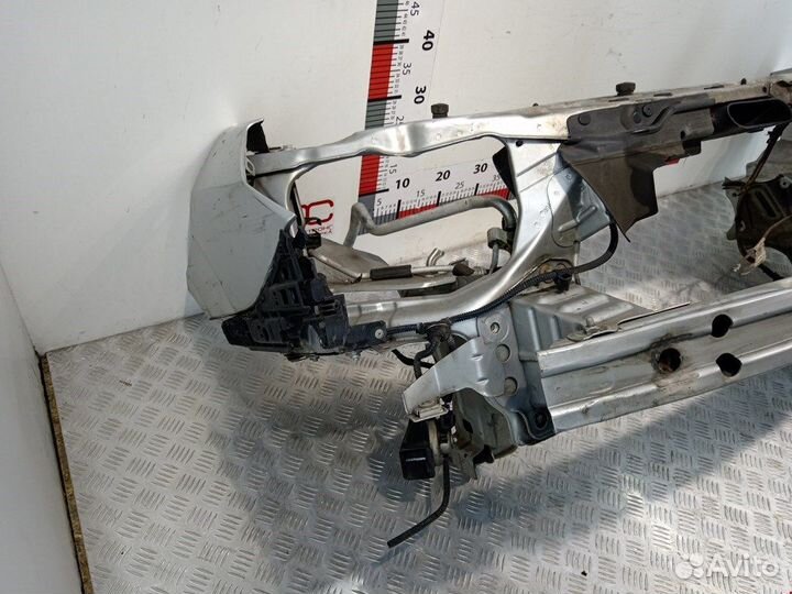 Панель передняя (телевизор) для Opel Vectra C