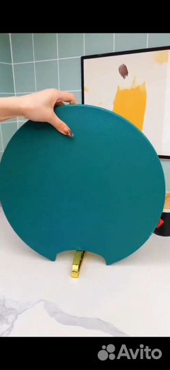 Кухонная доска с поставкой