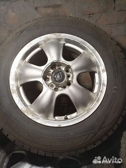 Dunlop Winter Maxx 215/65 R16