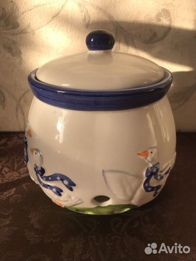 Банка для хранения чеснока