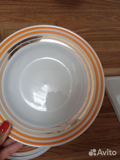 Суповые тарелки 8 шт