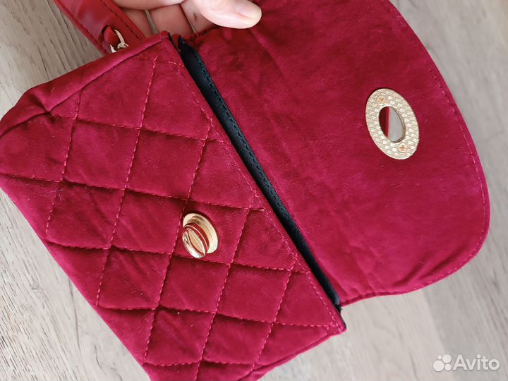 Сумка на пояс бархатная