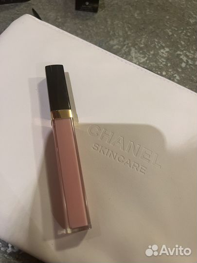 Блеск для губ chanel