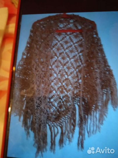 Шаль ручной работы