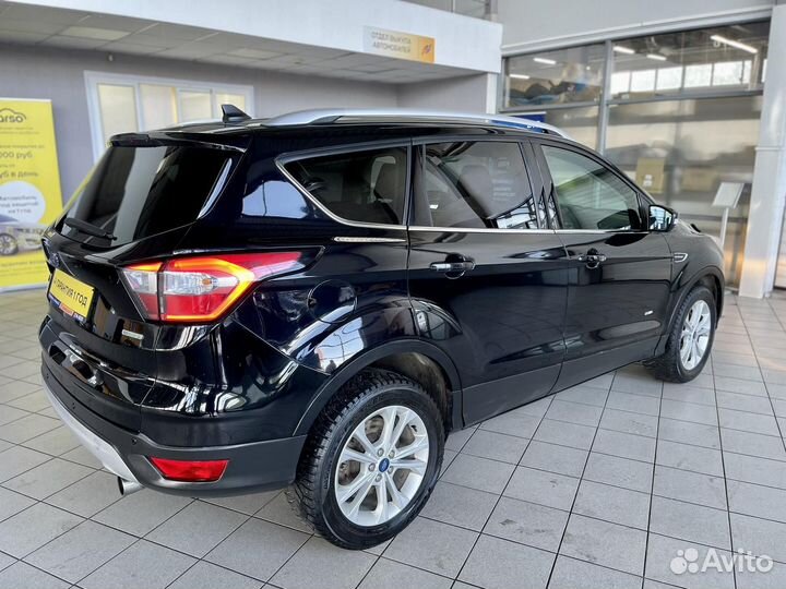 Ford Kuga, 2017