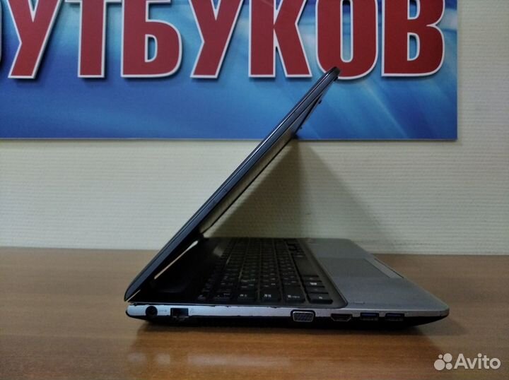 Ноутбук бу Samsung / A10 / ssd / radeon 2gb