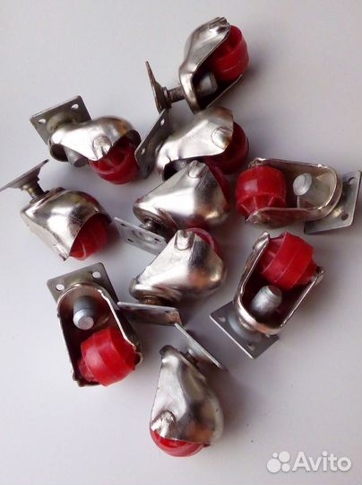 Колесики металлические