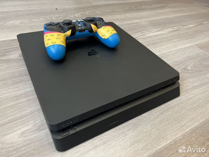 Sony playstation 4 PS4 slim 1tb