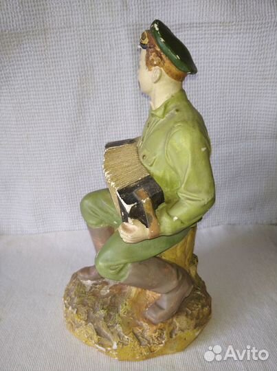 Статуэтка Иван Бровкин СССР