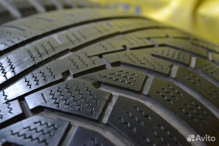 Hankook Winter I'Cept Evo2 W320A SUV 235/55 R18