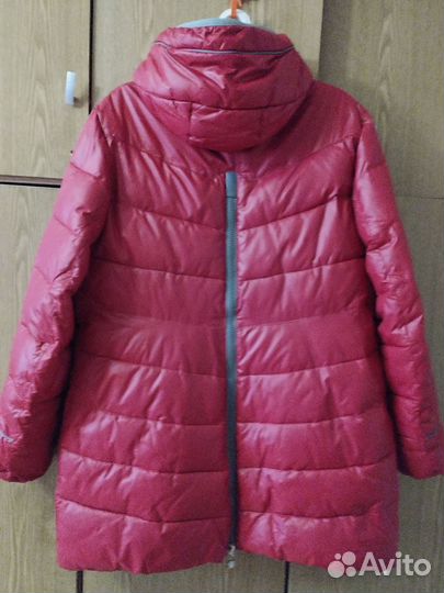 Пуховик женский 54 размер