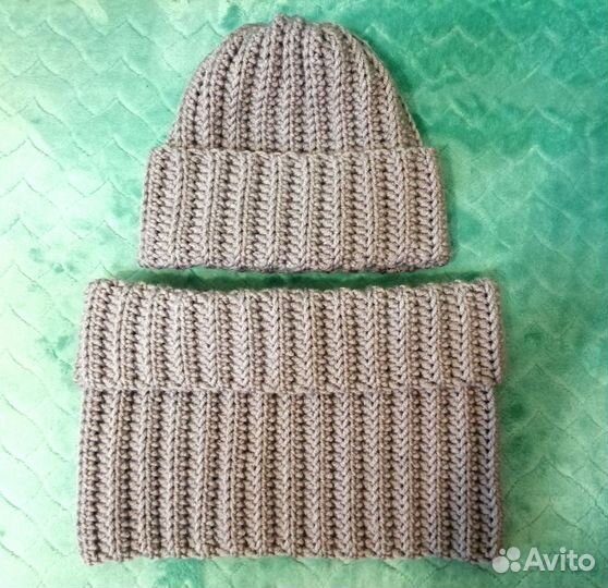 Комплект шапка и снуд женский