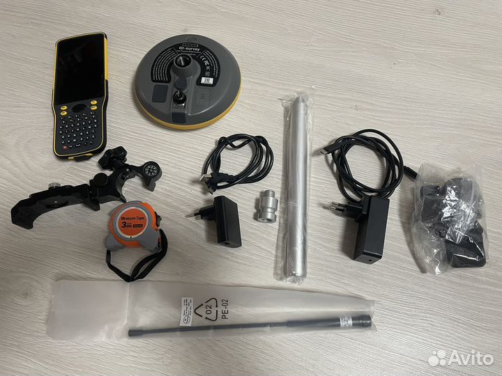 Приемник gnss E-survey E300Pro