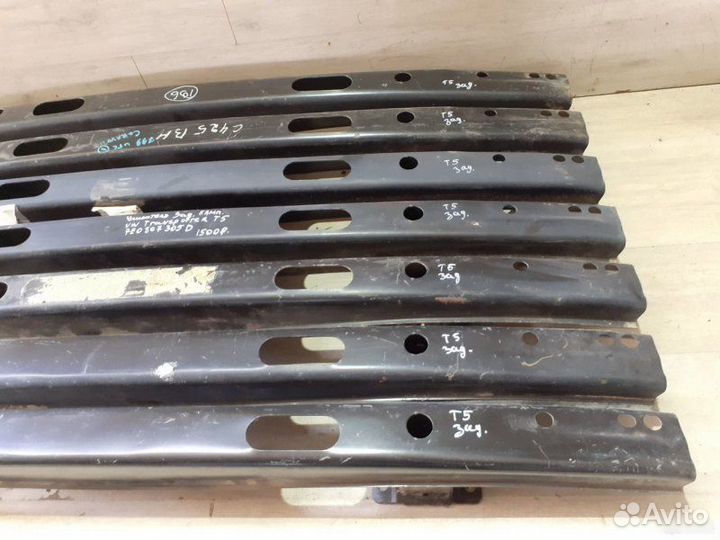 Усилитель заднего бампера Volkswagen