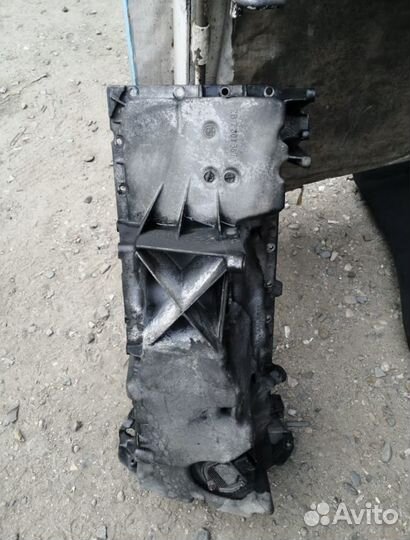 Поддон двигателя бмв Х3 (Е83)