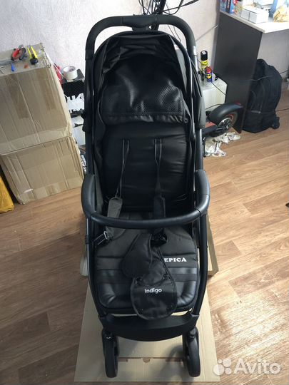 Коляска прогулочная Indigo Epica. Новая (черная)