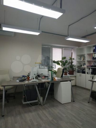 Продам производственную базу с офисами 2888 кв.м