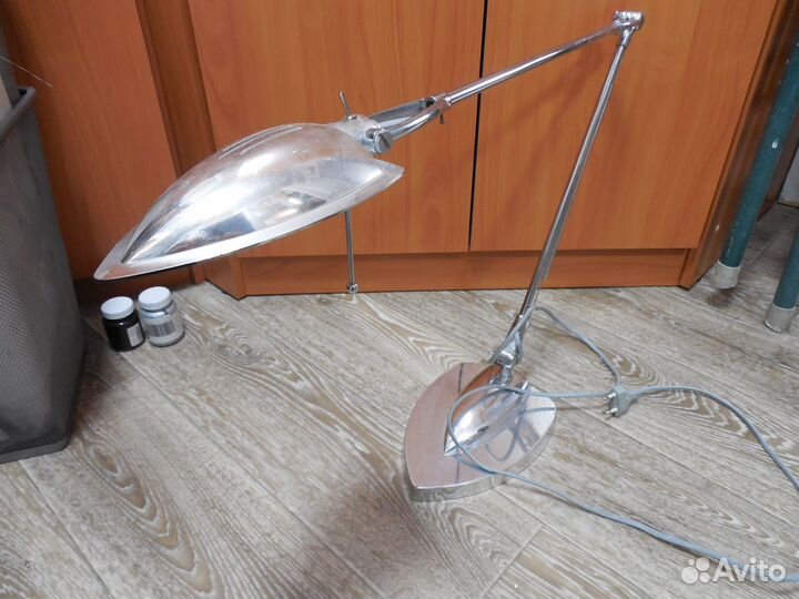 Настольная лампа и основание