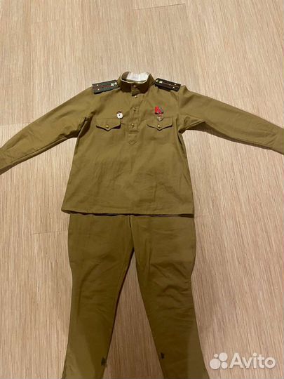 Офицерский костюм