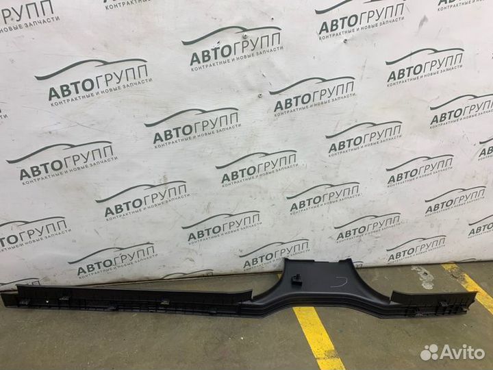 Накладка на порог левая Land Rover Range Rover