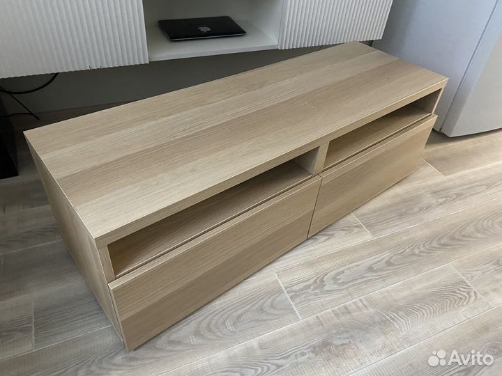 Тумба под телевизор