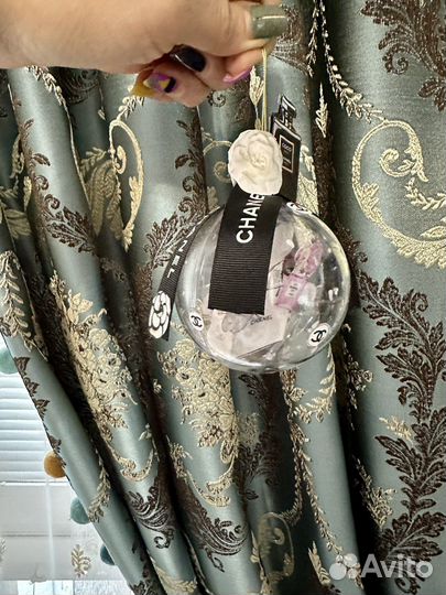 Шар елочный Шанель 9 см