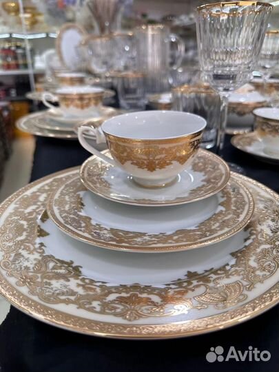 Сервиз чайно столовый