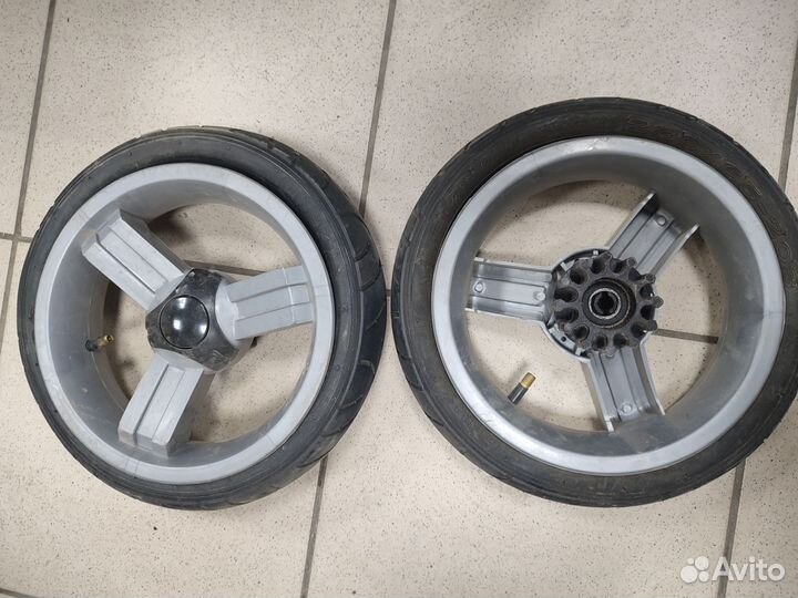 Колëса к коляскам