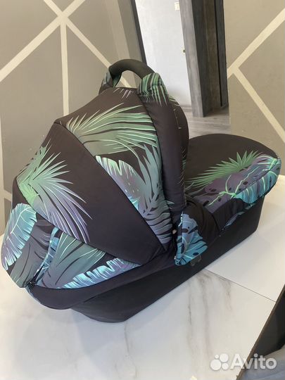 Коляска Skillmax