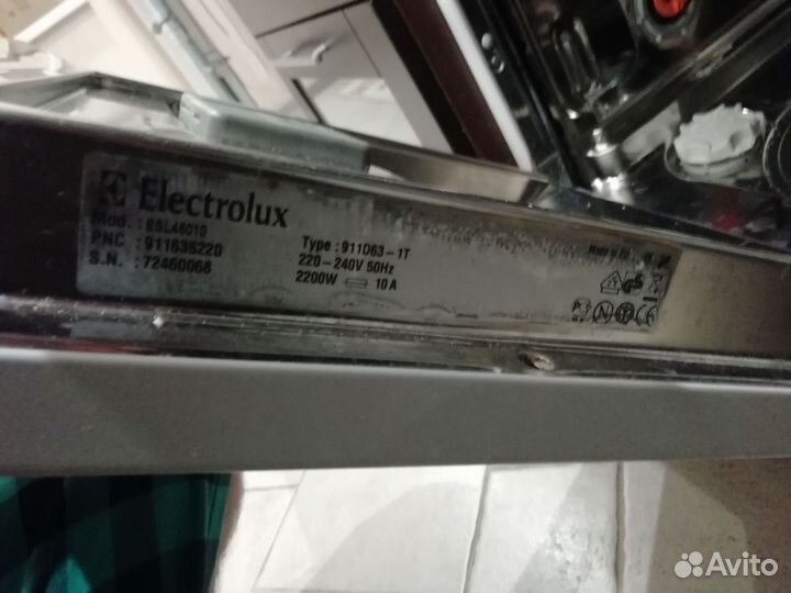 Посудомоечная машина electrolux esl45010