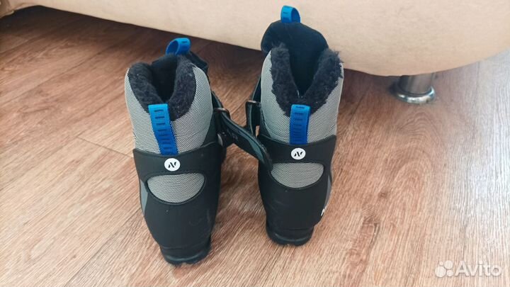 Лыжные ботинки 35 размер