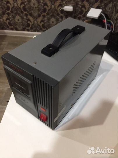 Стабилизатор напряжения ресанта