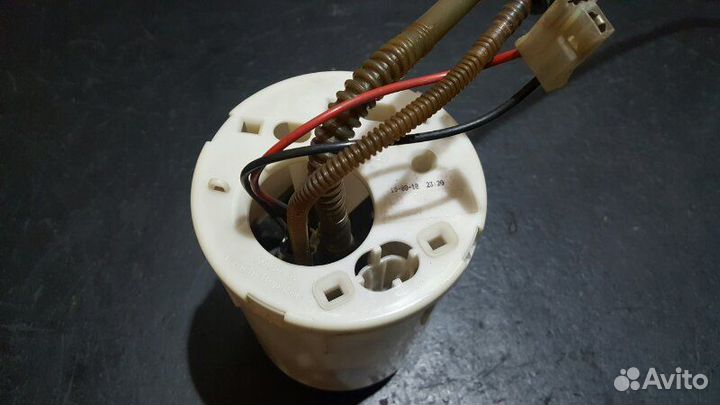 Топливный насос Porsche Cayenne 957 M48.51 2008