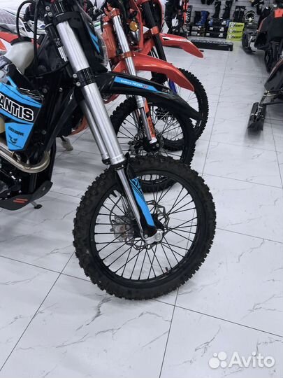 Мотоцикл PR300 injector бу в наличии