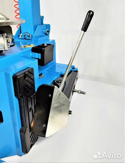 Автоматический шиномонтажный стенд brann T524