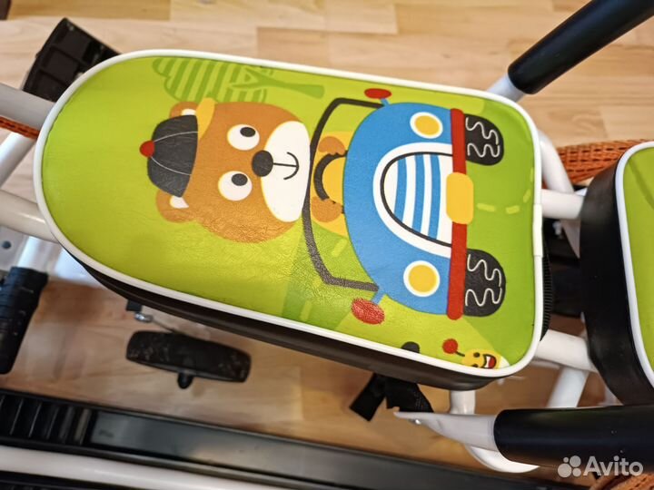 Детский снегокат с ручкой и колесами