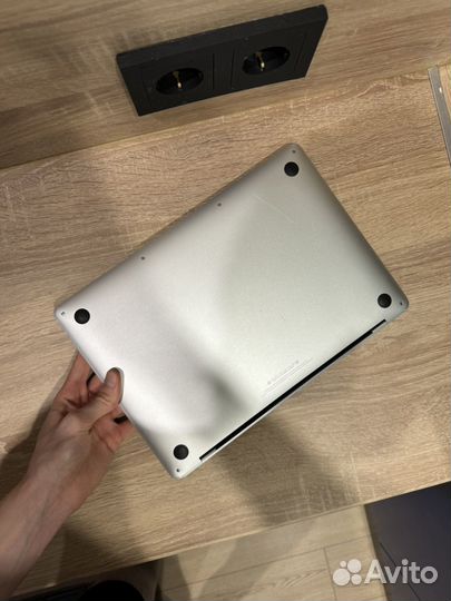 Apple MacBook Pro A1708