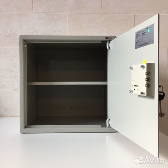 Сейф металлический для офиса Т-40