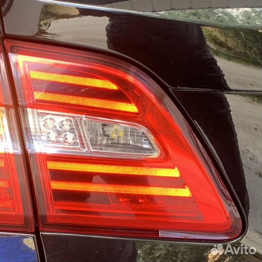 Фонарь задний mercedes ML 166