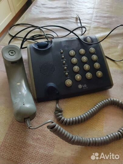 Телефон стационарный