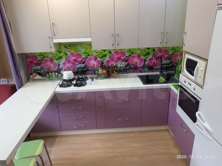 1-к. квартира, 42 м², 3/3 эт.