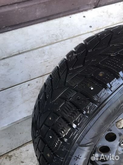 R16 Dunlop Bb490 215/65, PCD 5x114.3 DIA 57.3