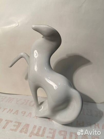 Лошадка Royal Dux Bohemia